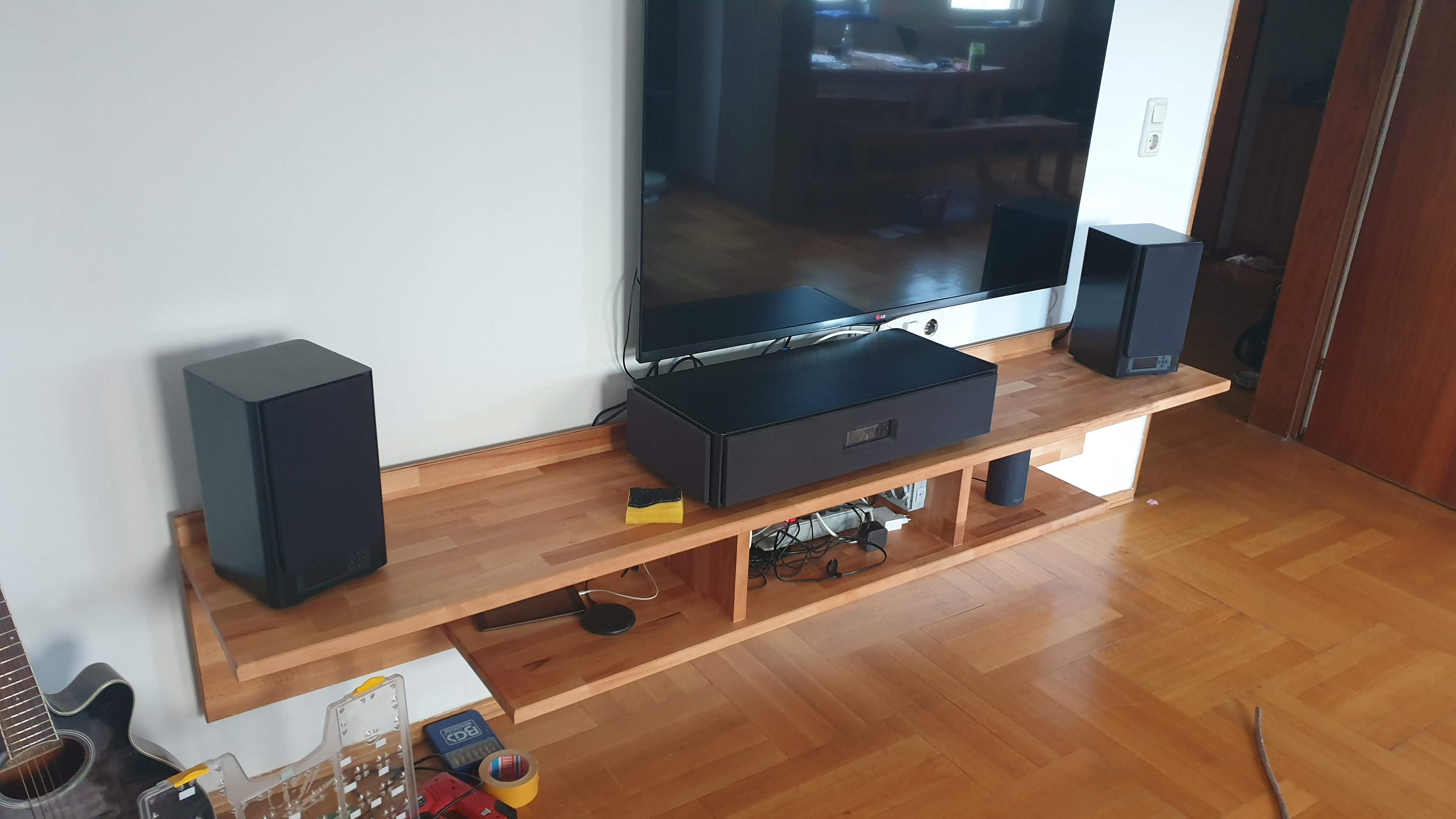 20210403 Fernsehwand 14